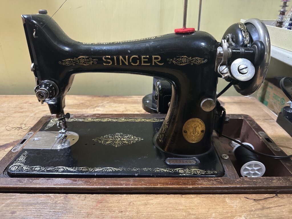 1929 featherweight Singer